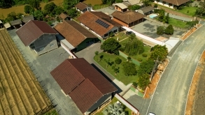  fotos/imovel_pequeno/e6f3d2b98a2e3e26f213e588e772e64c.jpeg 